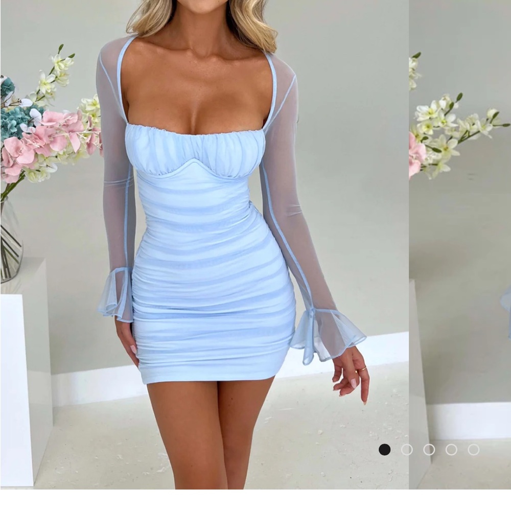 Chic Light Blue Long Sleeve Dress